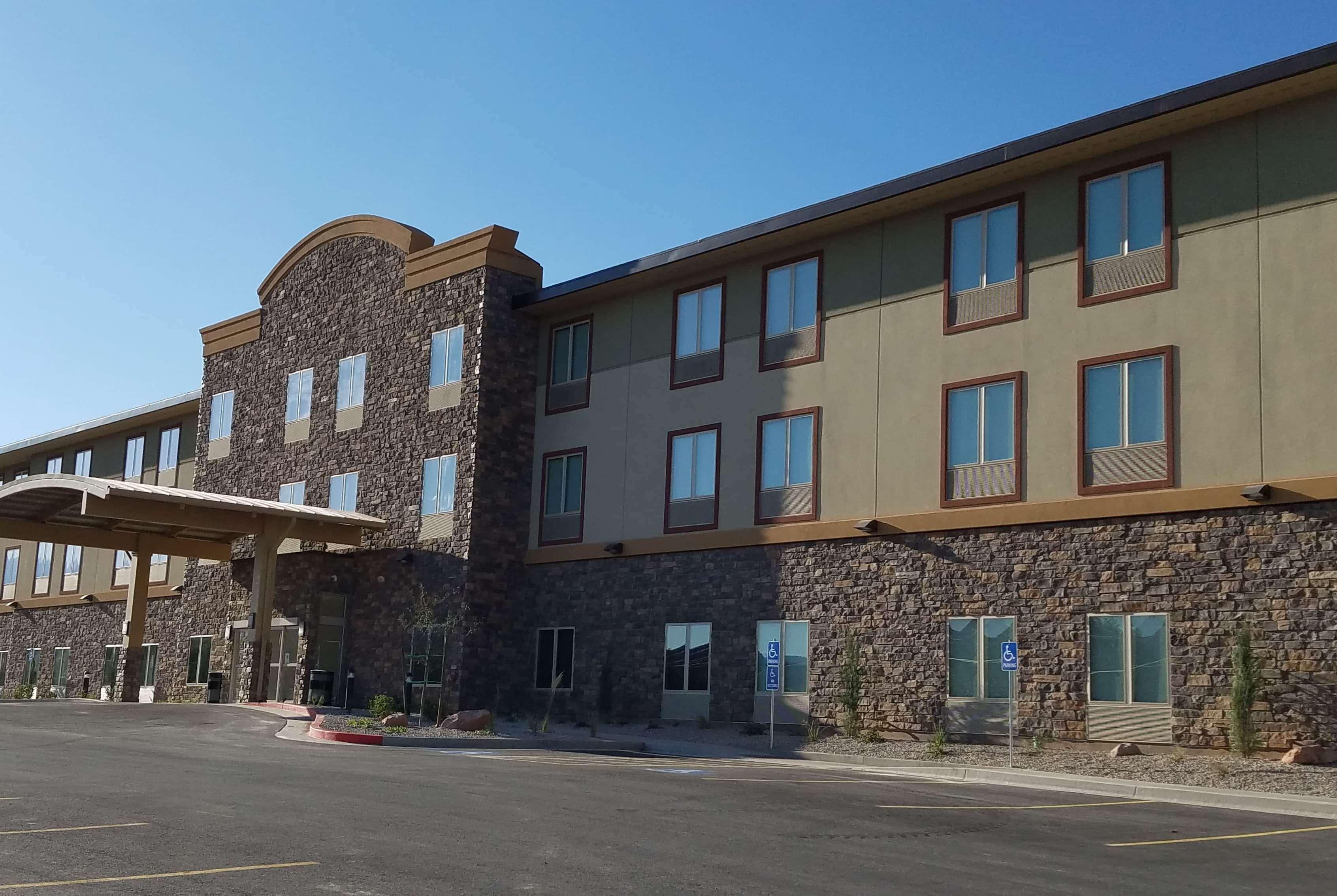 Wingate By Wyndham Moab Hotel Екстериор снимка